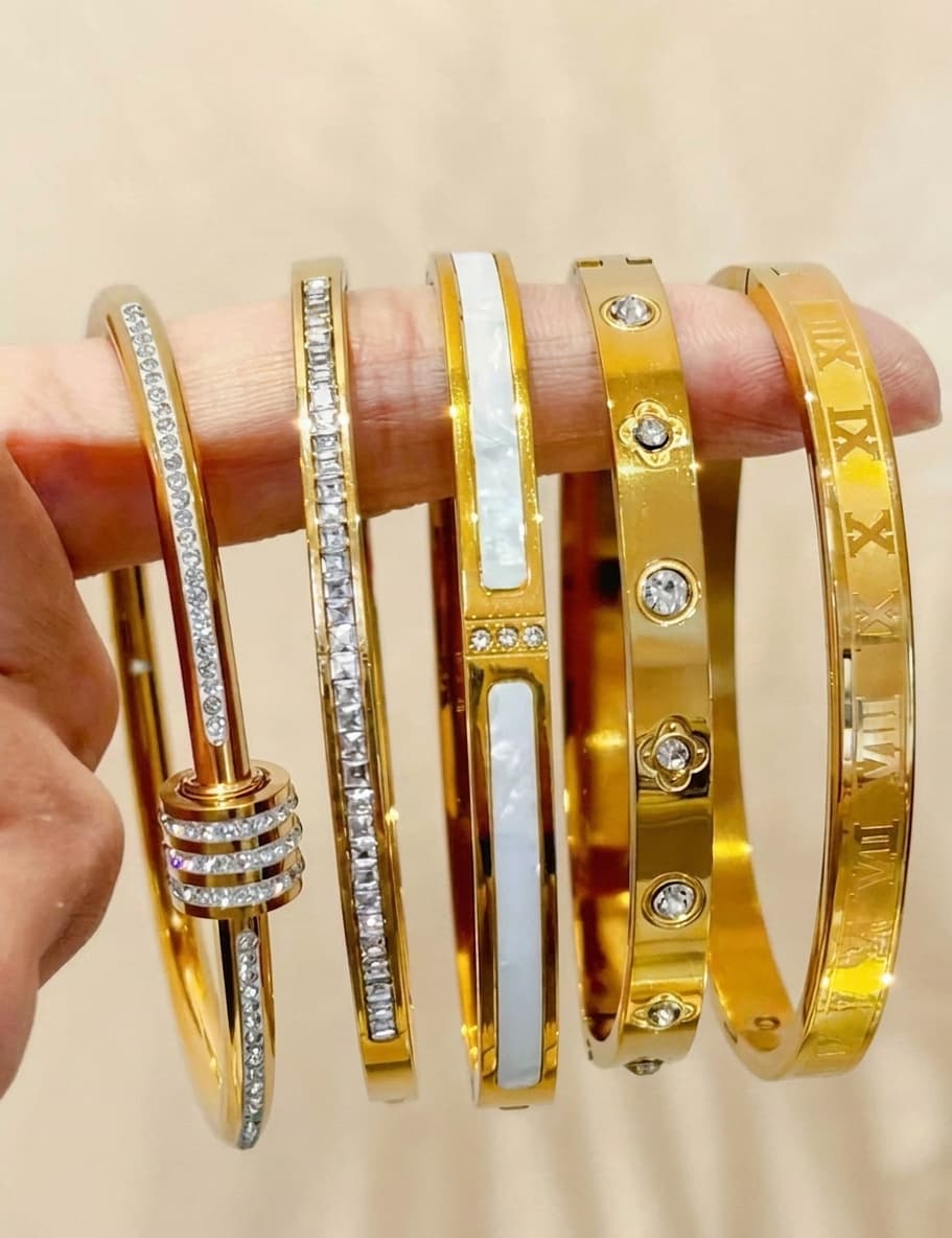 Pulseras de acero inoxidable con diseños únicos